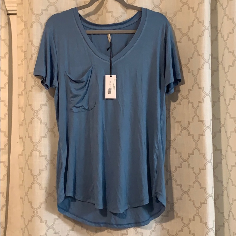Z Supply Top